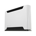 Mikrotik Chateau LTE6, 716MHz CPU, 256MB RAM, 5×G-LAN, 2.4Ghz/5Ghz 802.11a/b/g/n/ac, LTE CAT6 modem, USB, MicroSIM, PSU, tower kućište, RouterOS L4