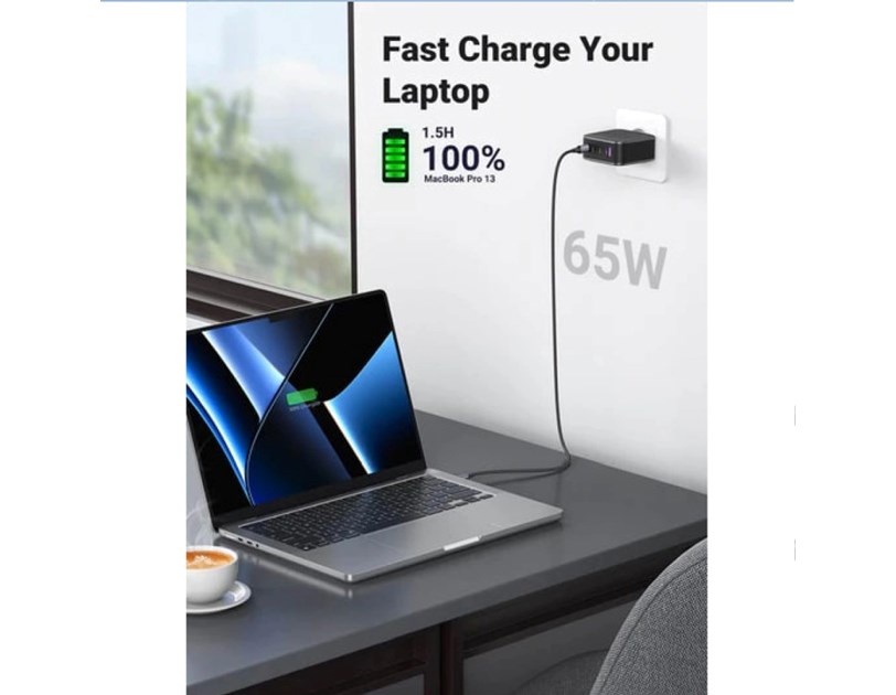 UGREEN GaN Tech zidni punjač 65W, 1×USB-A/3×USB-C, PD3.0/QC4.0+, crni