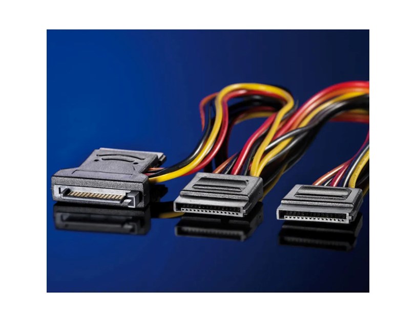 Roline interni Y-naponski kabel, SATA - 3×SATA, 0.3m
