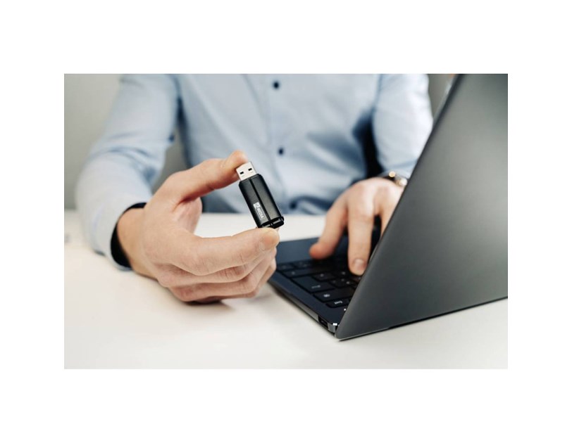 MyMedia USB2.0 32GB, crni