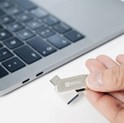 MyMedia Dual USB3.2 Gen1 /USB-C 32GB, metal
