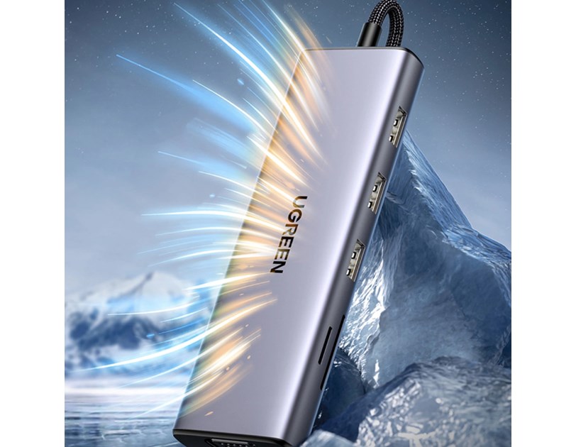 UGREEN 9-portni USB-C HUB 3xUSB-A,1xHDMI 4K 60, 1xVGA, 1xUSB-C PD 100W, 1xRJ45, 1xSD, 1xTF, sivi