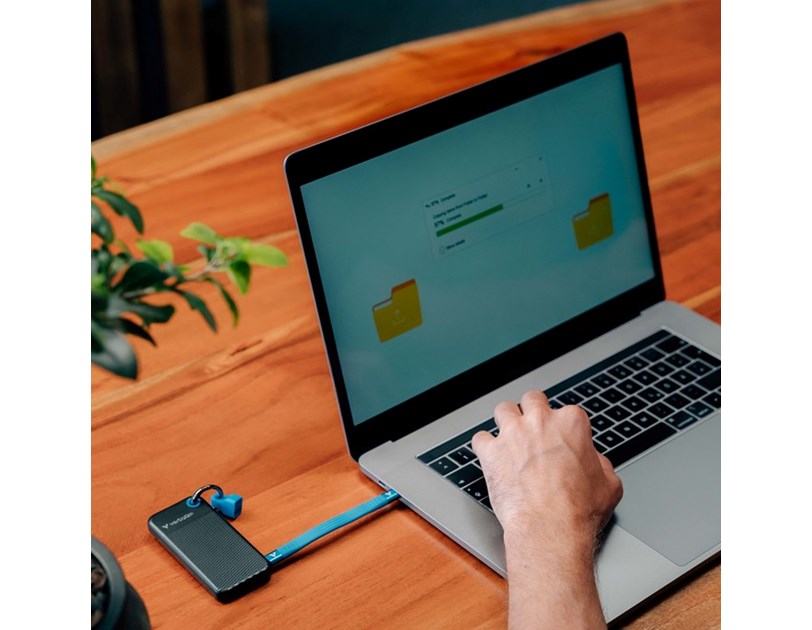 Verbatim Pocket 1TB SSD vanjski disk, USB 3.2 Gen2, Black/Blue