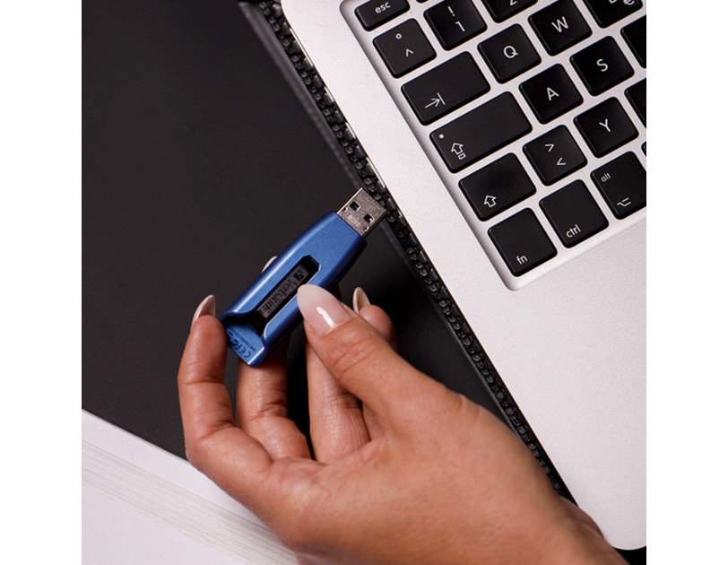 Verbatim USB3.2 V3 MAX 32GB High Performance Drive (do 300MB/s)
