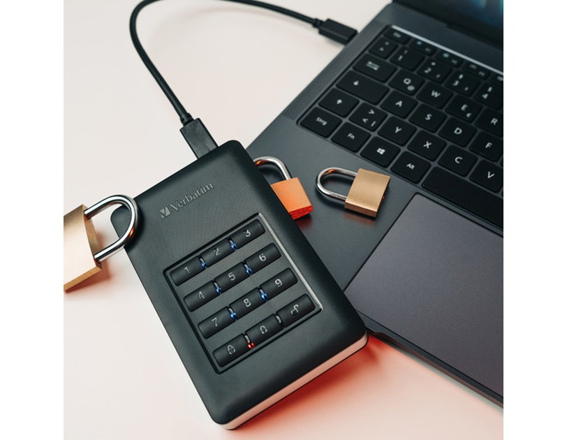 Verbatim 2.5" Store'n'Go Secure 1TB vanjski HDD, USB3.1 Gen1, AES 256-bit hardware enkripcija, zaštita pristupa tipkovnicom