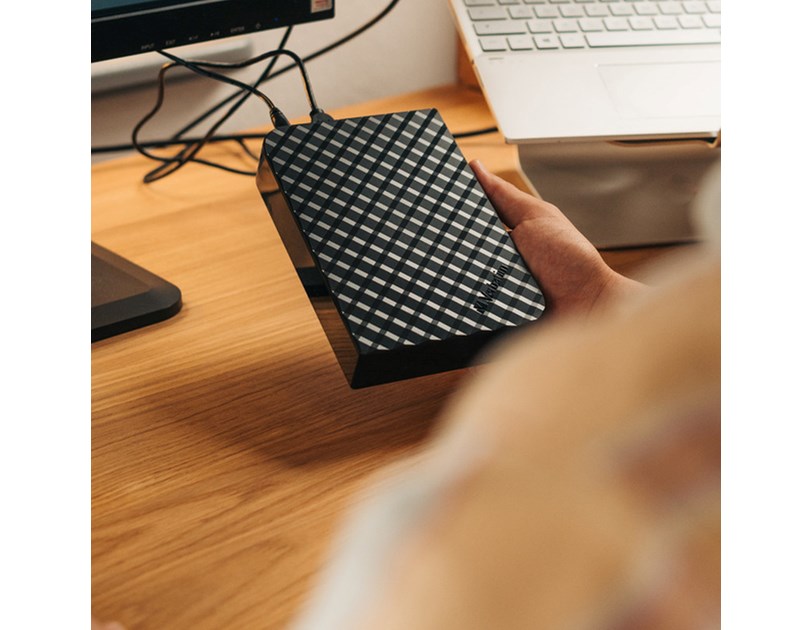 Verbatim 3.5" Store'n Save 4TB vanjski HDD, USB3.0 Gen2, crni