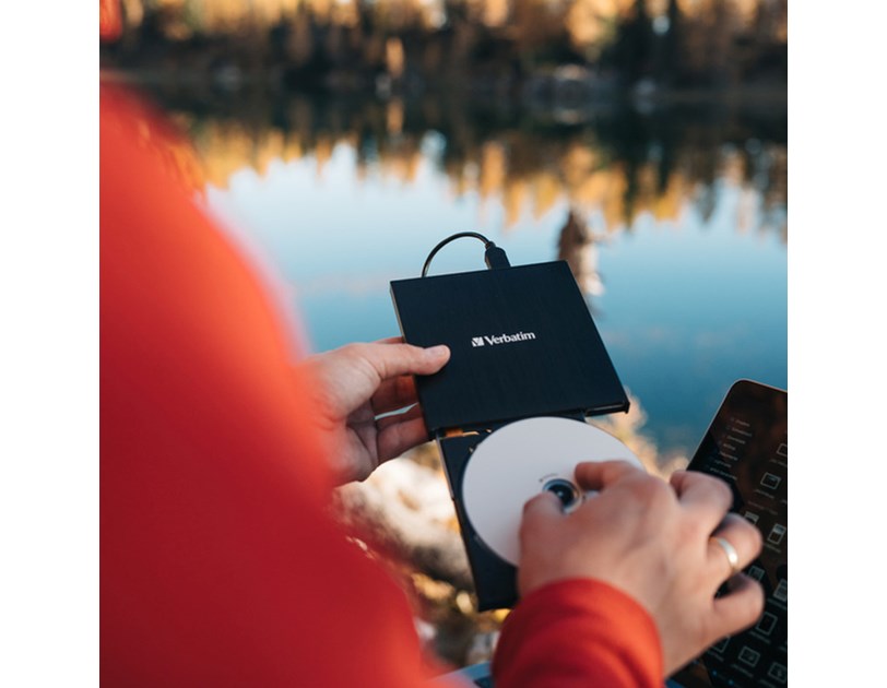 Verbatim CD/DVD Slimline vanjski snimač, M-Disc kompatibilan, USB3.2/USB-C, crni