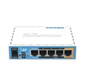 Mikrotik RB951Ui-2nD hAP, 650MHz CPU, 64MB RAM, 5×LAN, 2.4Ghz 802.11b/g/n, integrirana antena, USB, RouterOS L4, plastično kućište, PSU