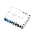 Mikrotik RB951Ui-2nD hAP, 650MHz CPU, 64MB RAM, 5×LAN, 2.4Ghz 802.11b/g/n, integrirana antena, USB, RouterOS L4, plastično kućište, PSU
