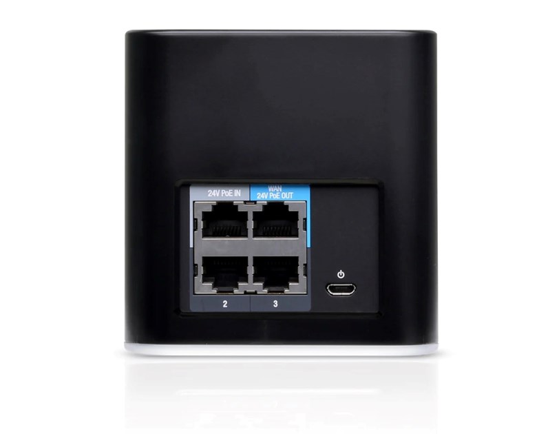 Ubiquiti airMax airCube ISP Home Wi-Fi Access Point, 300Mbps, 2.4GHz, 802.11n, 2x2 MIMO, PoE In/Out
