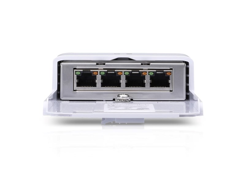 Ubiquiti NanoSwitch, outdoor 4-port Gigabit switch, PoE passthrough (N-SW)