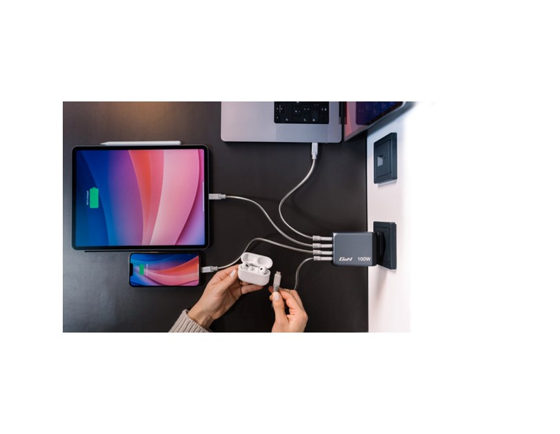 Verbatim GNC-100 GaN zidni punjač 100W, 2×USB-C PD 100W / 1×USB-C PD 65W / 1× USB-A QC3.0