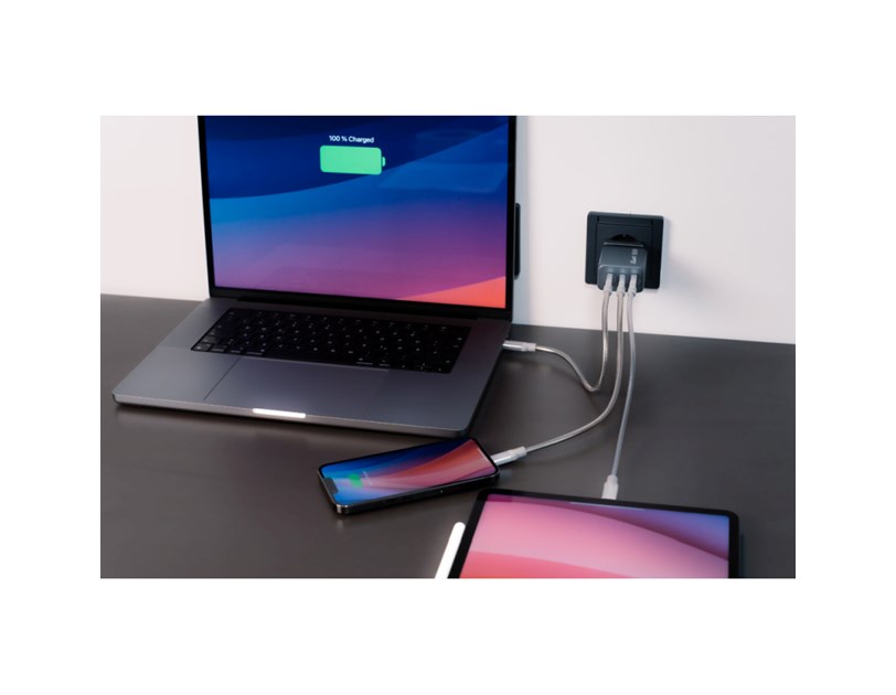 Verbatim GNC-65 GaN zidni punjač 65W, 2×USB-C PD 65W / 1×USB-A QC3.0