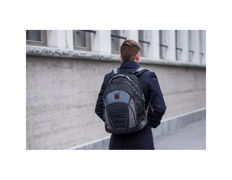 Wenger ruksak Synergy za prijenosnike do 16", crno/sivi