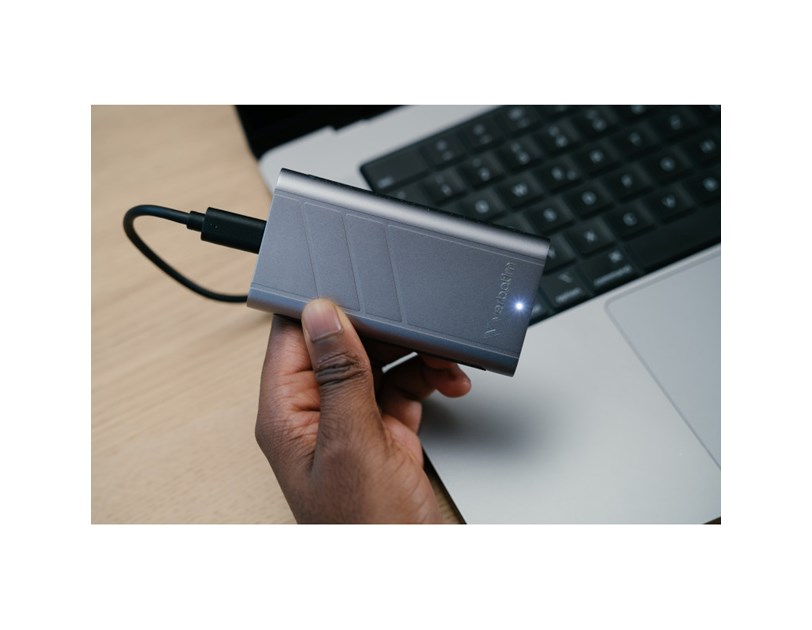 Verbatim TurboMetal 1TB SSD USB4 vanjski disk, R/W: 3700/3600 MB/s