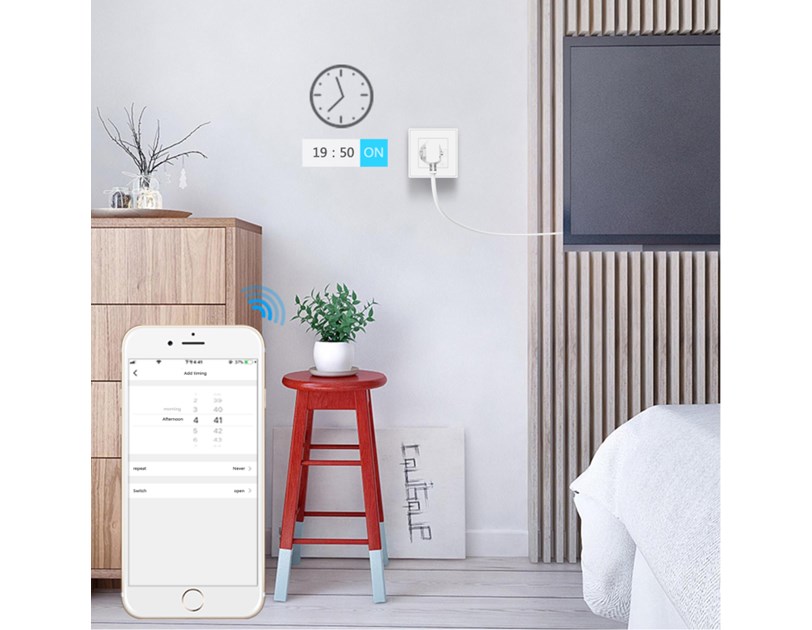 WOOX WiFi Smart zidna utičnica, 250VAC 10A 2300W, WooxHome app, glasovna kontrola - Alexa & Google Assistant (R4054)