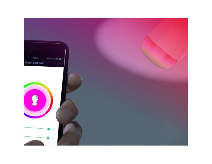 WOOX WiFi Smart LED RGB+CCT žarulja E27, 6W, 500lm, 2700K-6500K dimabilna, WooxHome app, glasovna kontrola - Alexa & Google Assistant (R5085)