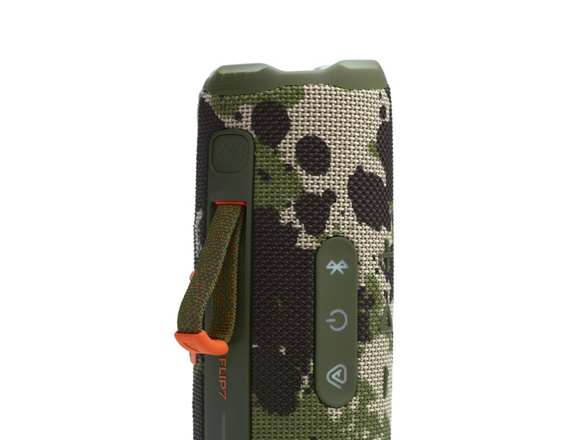 JBL Flip 7 prijenosni zvučnik BT5.4, vodootporan IP68 do 16h slušanja, AI Sound Boost, 45W, Auracast, maskirni