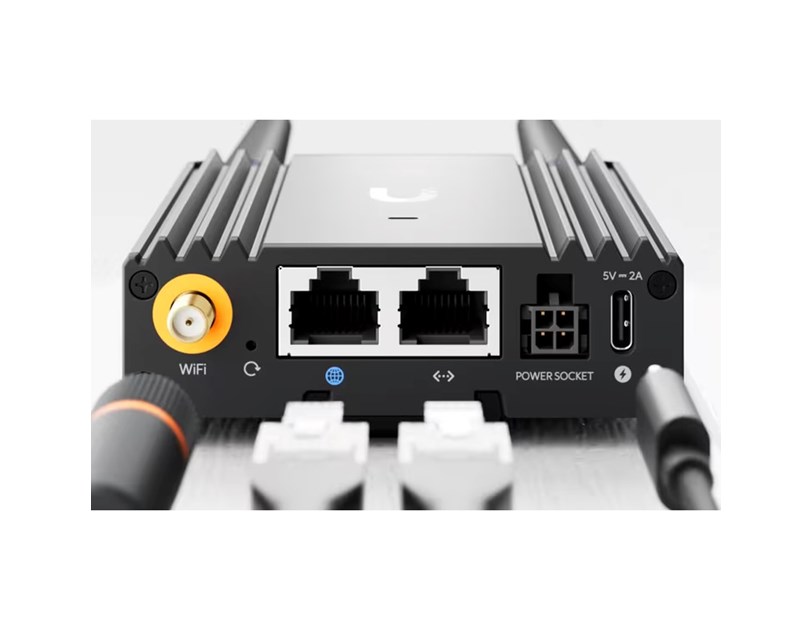 Ubiquiti UMR-Ultra LTE router