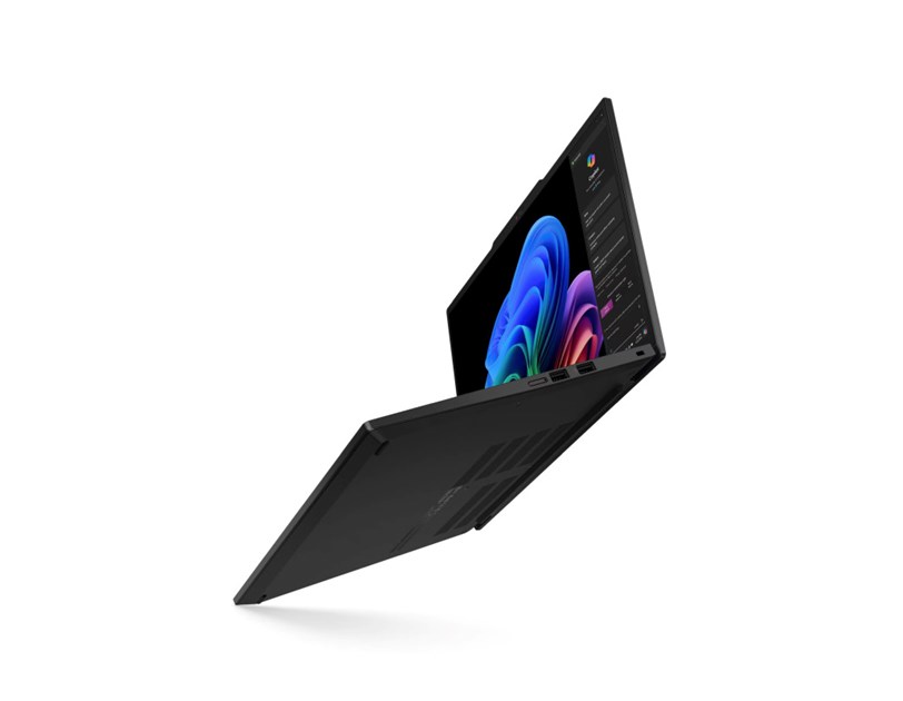Lenovo ThinkPad T14s Gen6 14" FHD, Snapdragon X Elite X1E-78-100, 32GB DDR5, 1TB SSD, Intel Iris Xe, WiFi/BT, Windows 11 Pro (21N1000SSC)