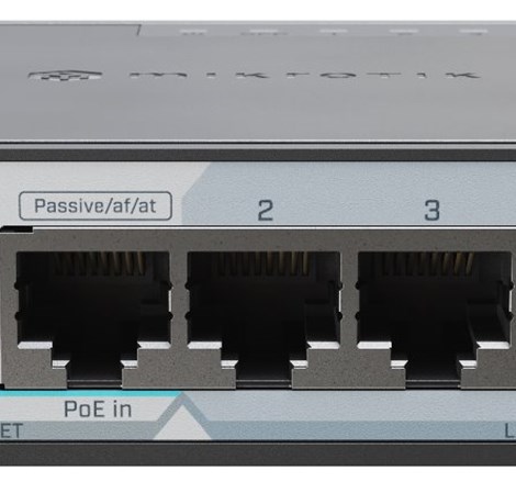MikroTik hEX S (2025) Switch 5x Gigabit Ethernet ports, 1x 2.5 Gigabit SFP, 512 MB RAM, metalno kućište, ARM