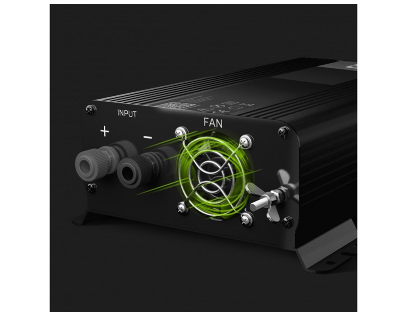 Green Cell inverter Pro 12V na 230V, 300W/600W čisti sinus, Pure sine wave