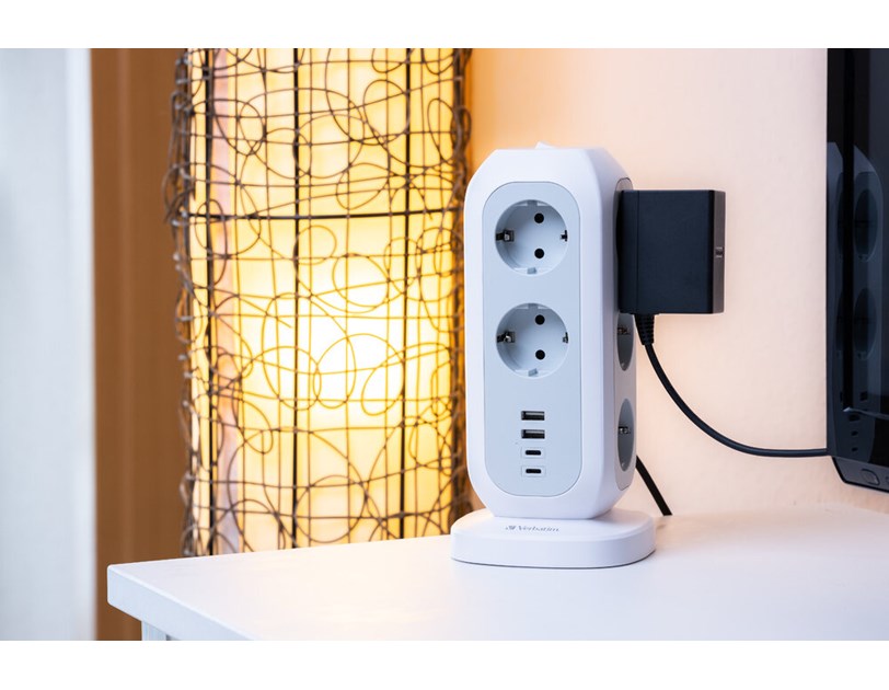 Verbatim EU Power Tower EUPT-01 11xAC / 2xUSB / 2xType-C
