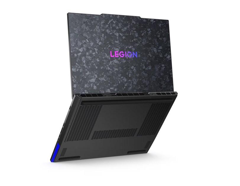 Lenovo Legion 9 18IAX10 18" WQUXGA, Intel Core Ultra 9 275HX, 192GB DDR5, 4TB SSD, RTX5090 24GB, WiFI/BT, Win 11 Pro (83EY003QSC)
