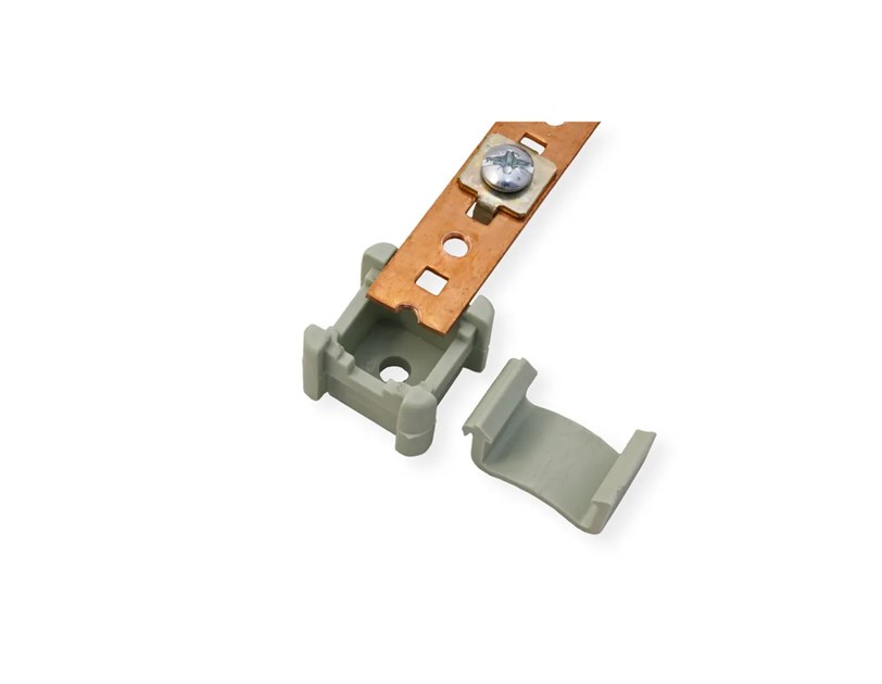 Roline 19" šina za izjednačavanje potencijala, 220mm + kabel za uzemljenje